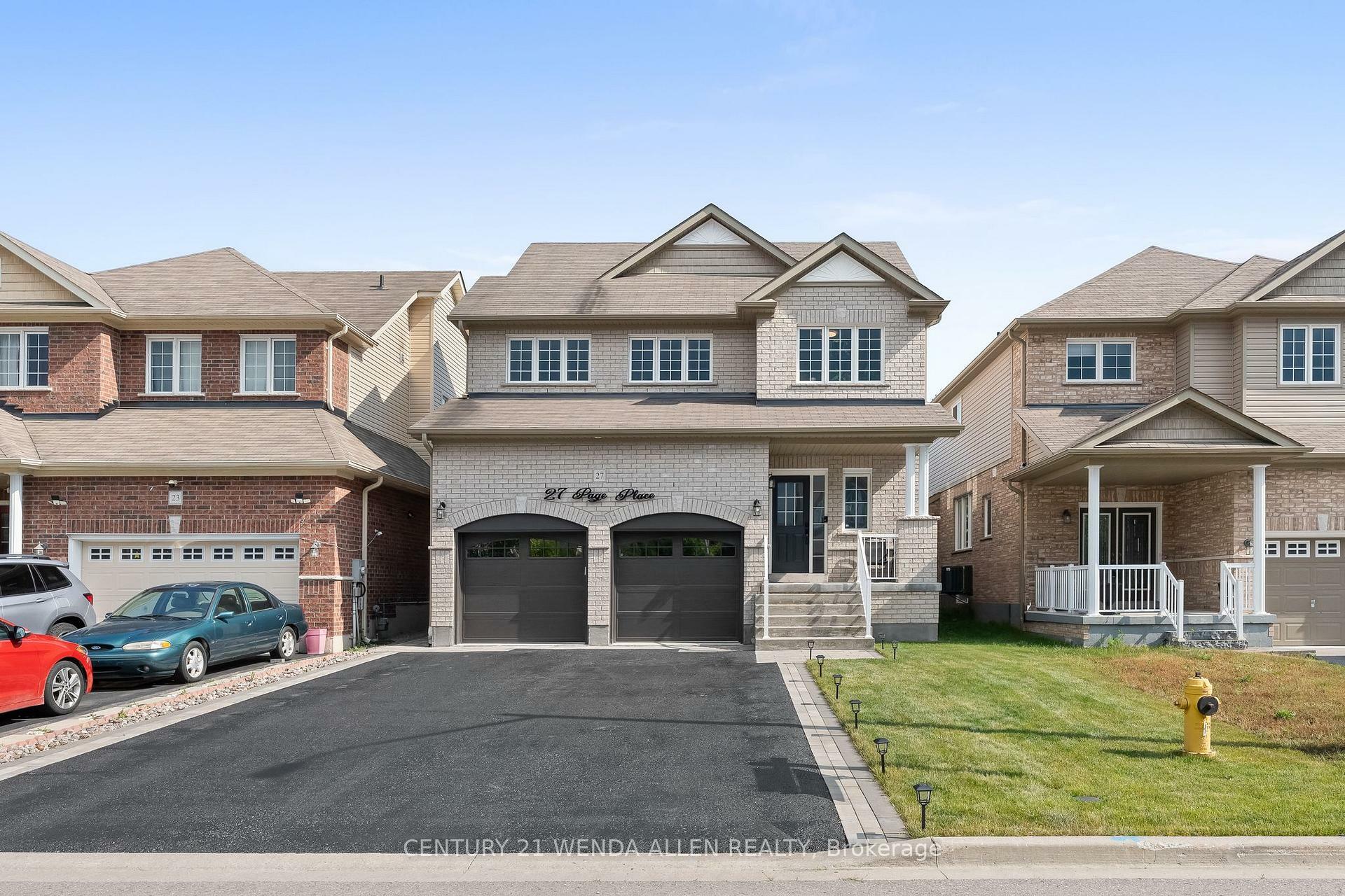 Property Photo: 27 Page Place ON L1E 0H3