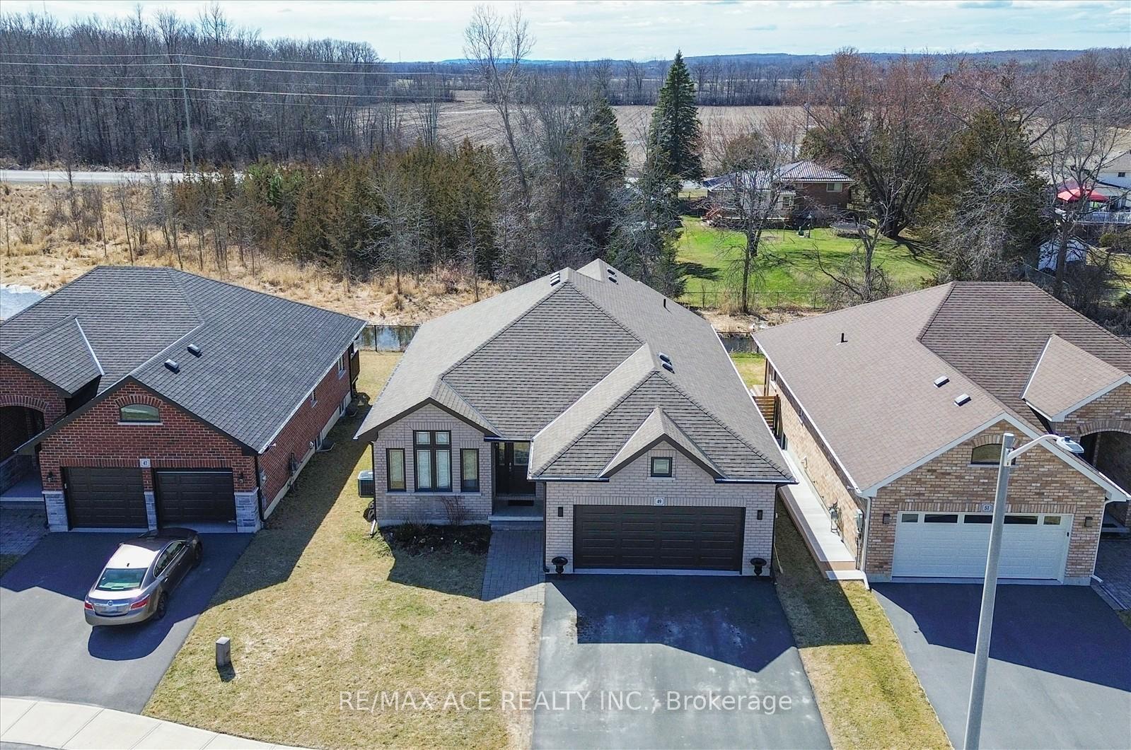 Property Photo: 49 Covington Crescent ON K8N 0K9