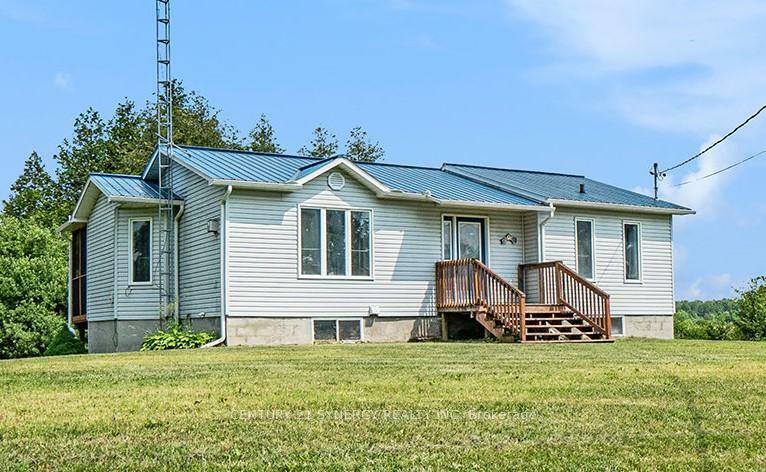 Property Photo: 1027 Armstrong Road ON K7A 4S4