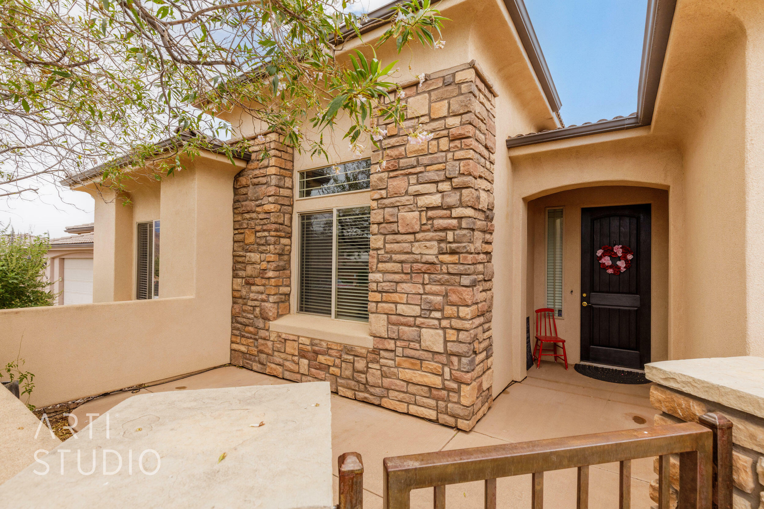 Property Photo: 700 N 3000 W UT 84737