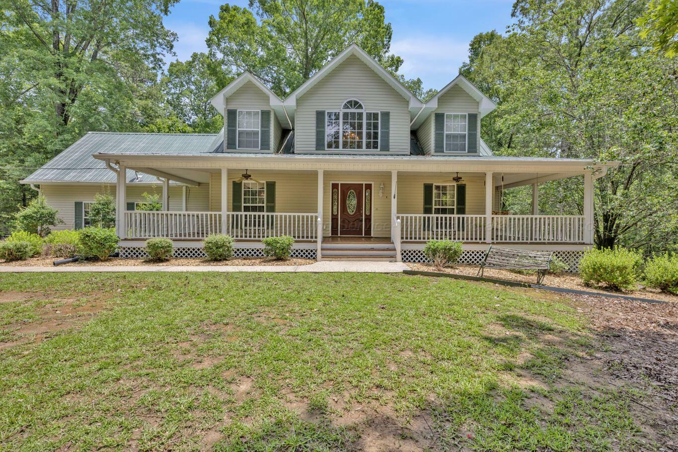 Property Photo: 5305 Split Rail Dr AL 35503