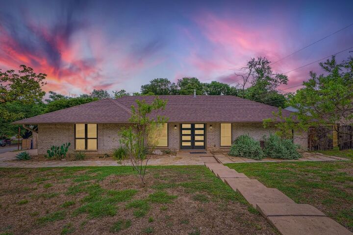 Property Photo: 3501 Fleetwood Drive TX 78704