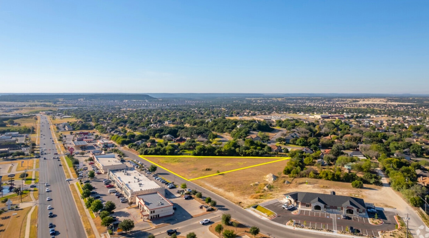 Property Photo: 230 Millers Crossing Crossing TX 76548