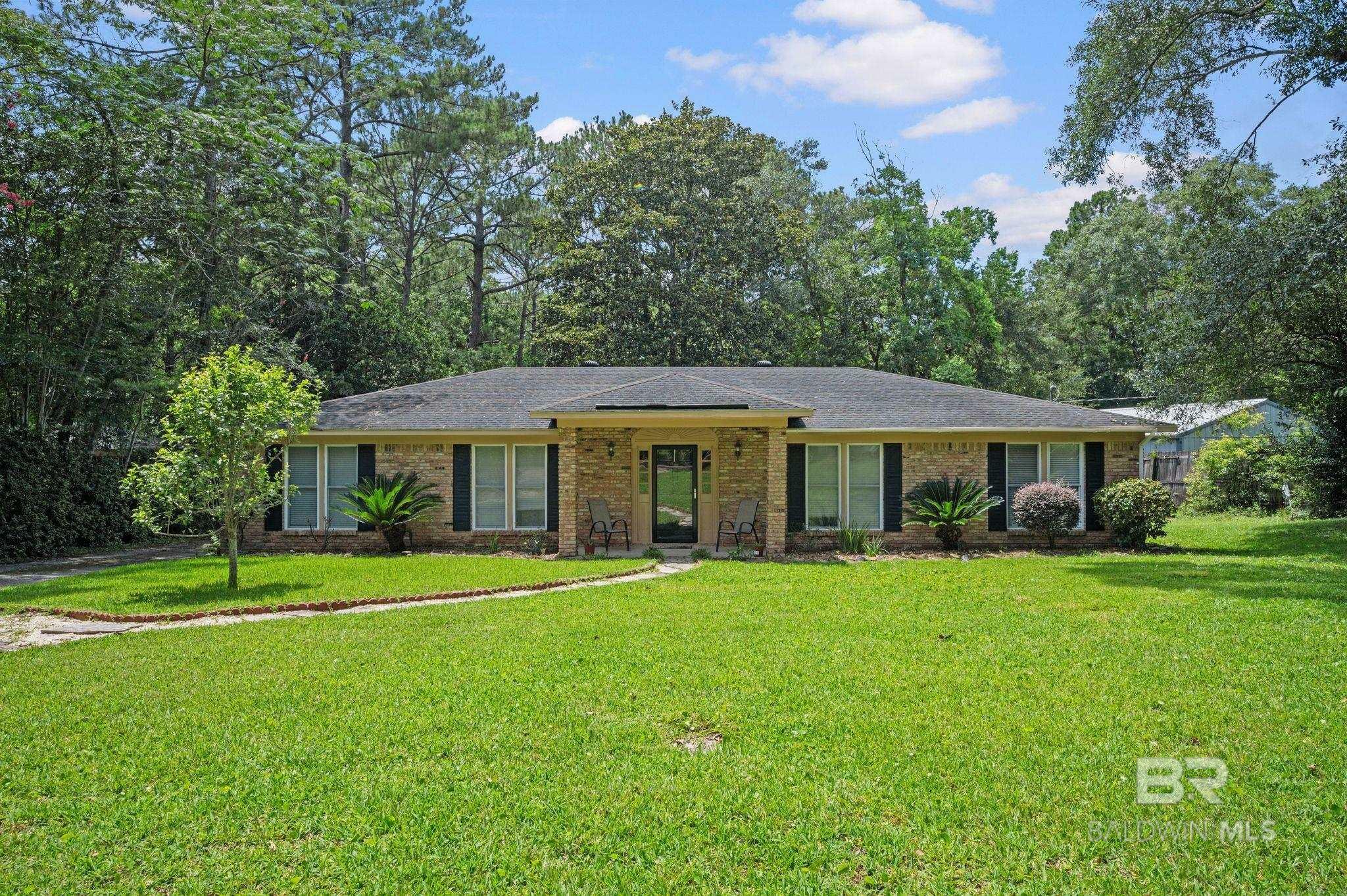Property Photo: 2858 Lynndell Drive AL 36695