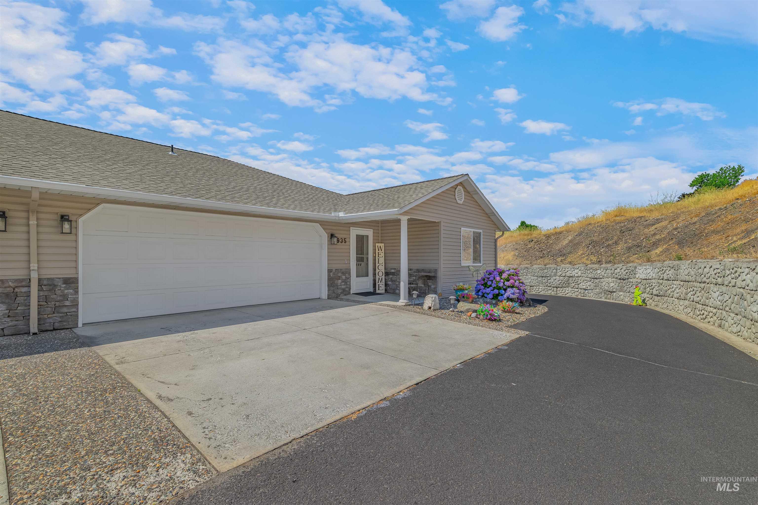 Property Photo: 935 Grelle Ave ID 83501