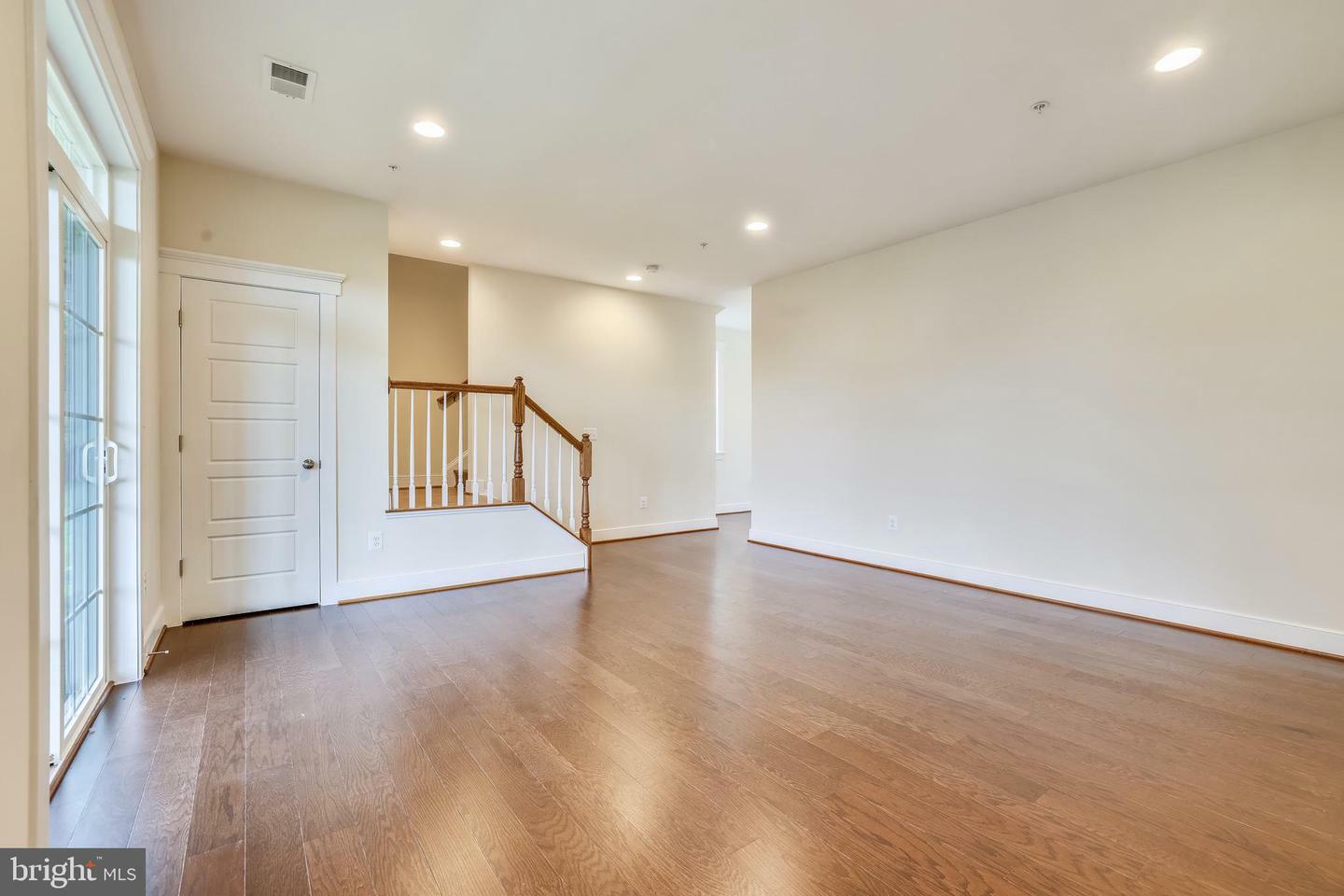 Property Photo: 10211 Travilah Grove MD 20850
