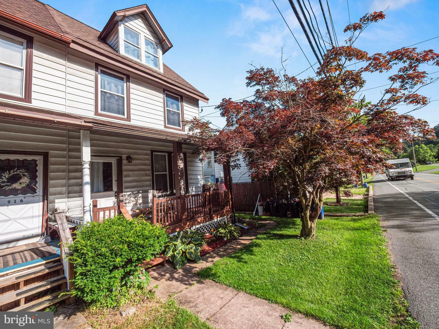 Property Photo: 918 Morgantown Road PA 19607