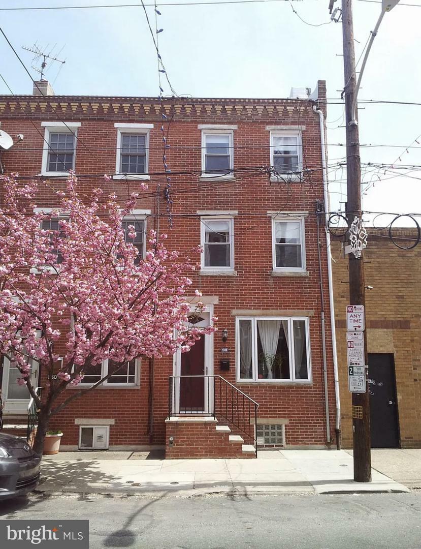 1309 S 10th Street  Philadelphia PA 19147 photo