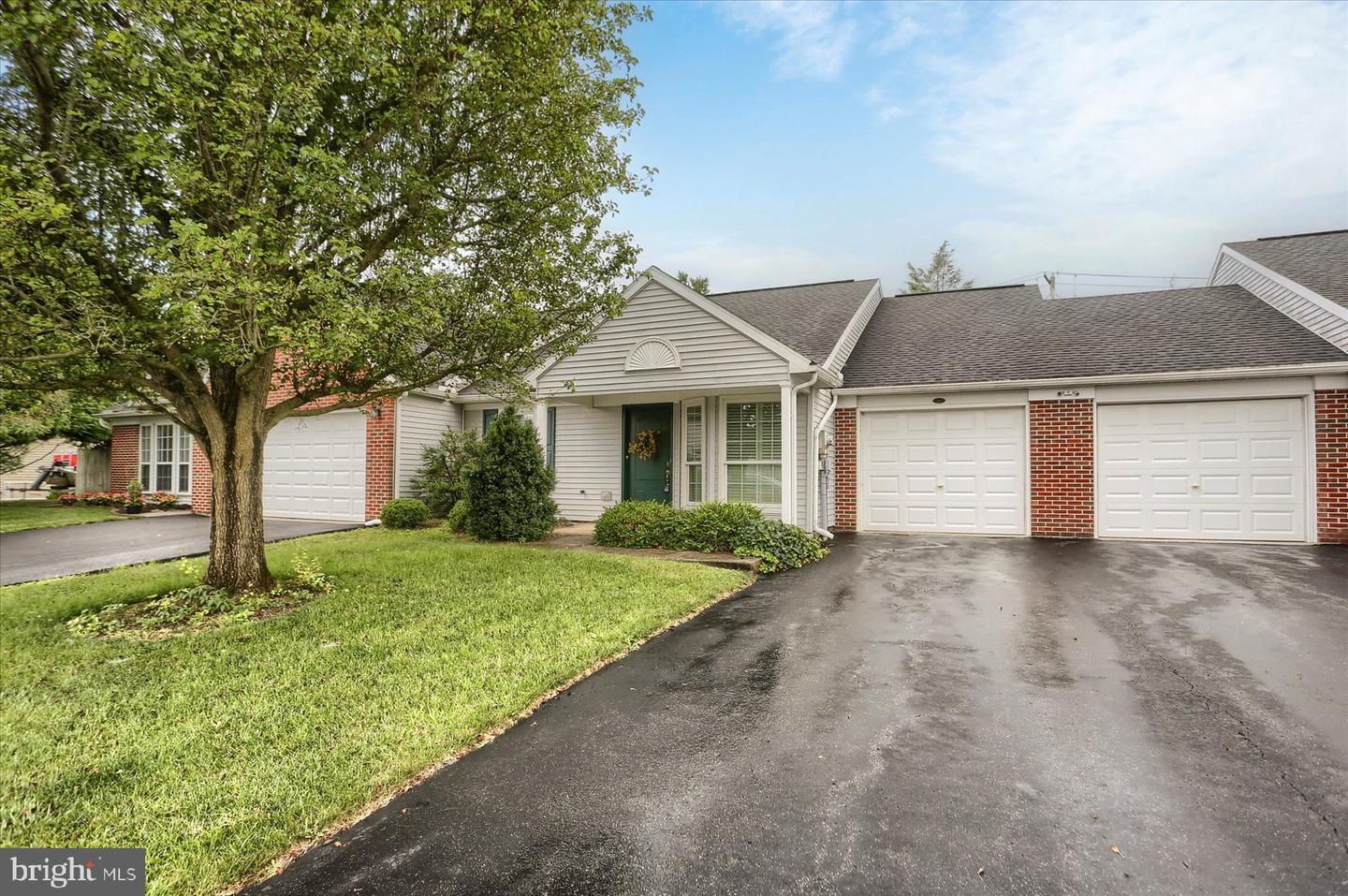 Property Photo: 49 Greenspring Drive PA 17050