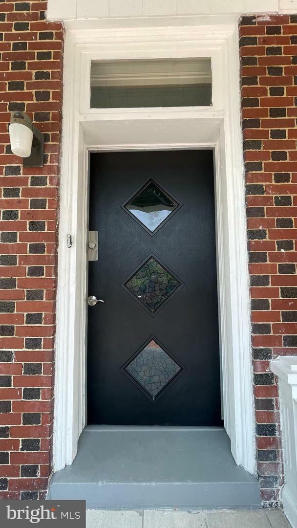 Property Photo: 5124 N Carlisle Street PA 19141