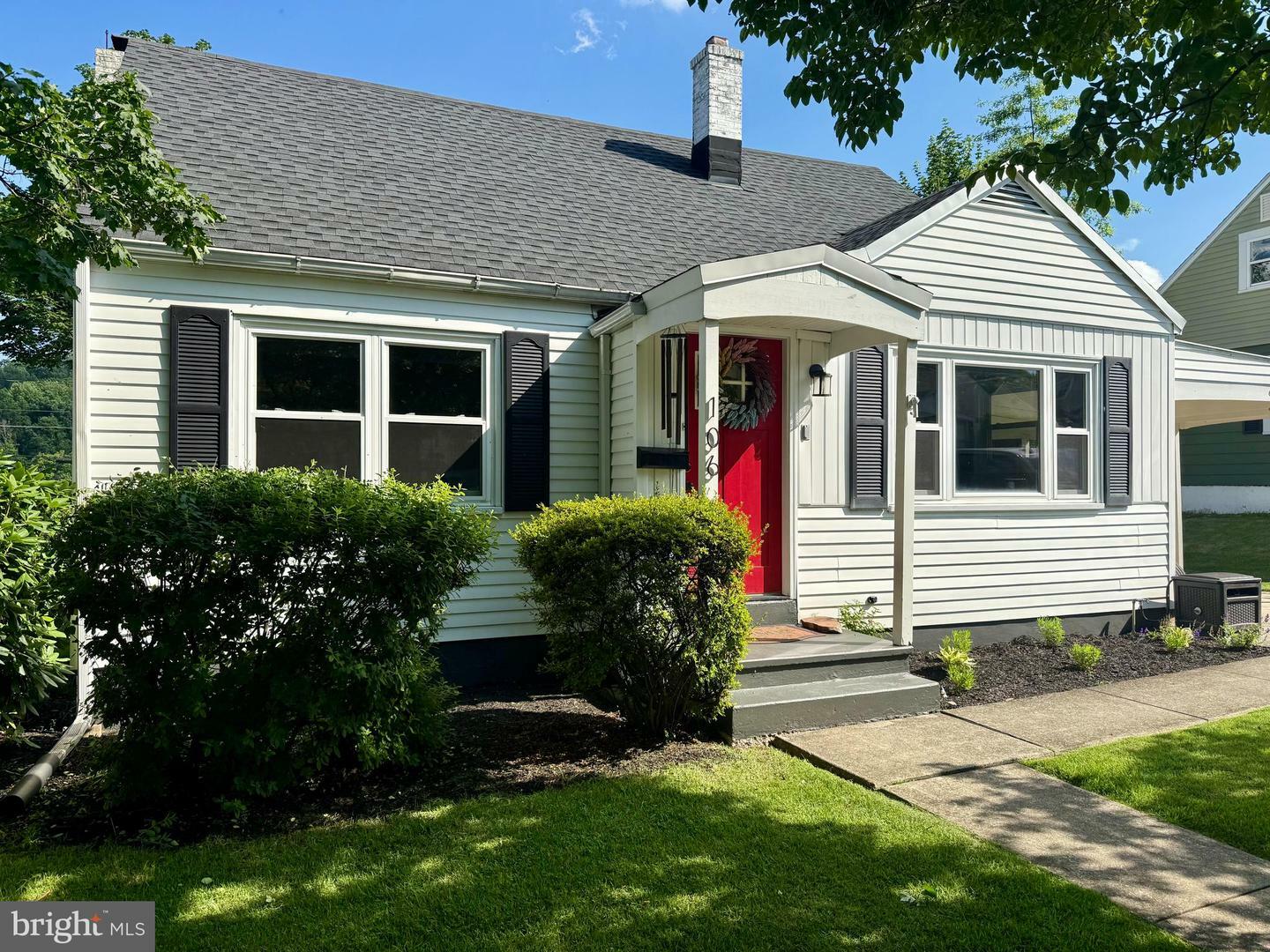 106 Gerald Avenue  Reading PA 19607 photo