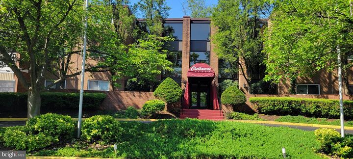 Property Photo:  46 Township Line Road 305  PA 19027 