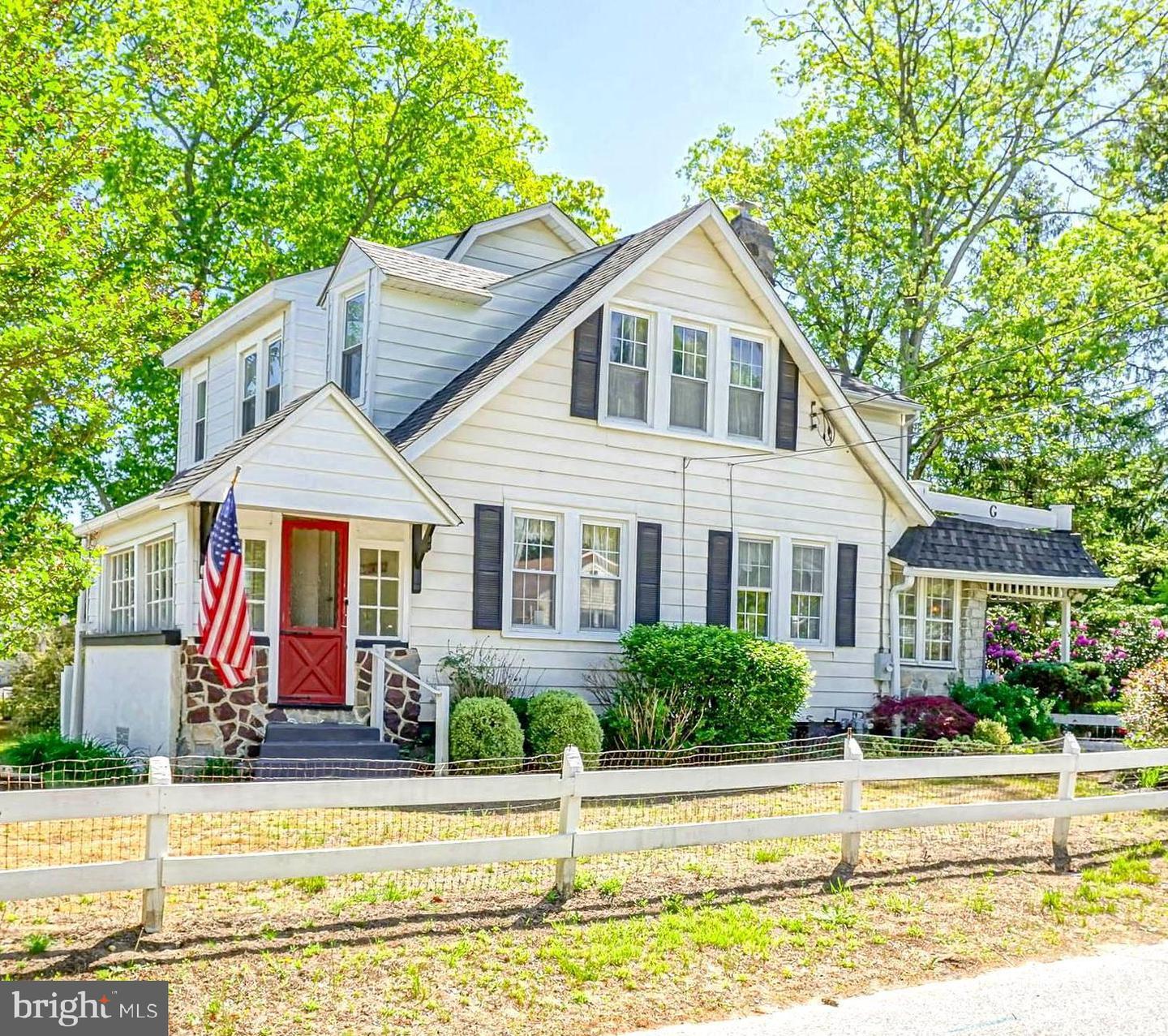 15 W Grove Street  Pine Hill NJ 08021 photo