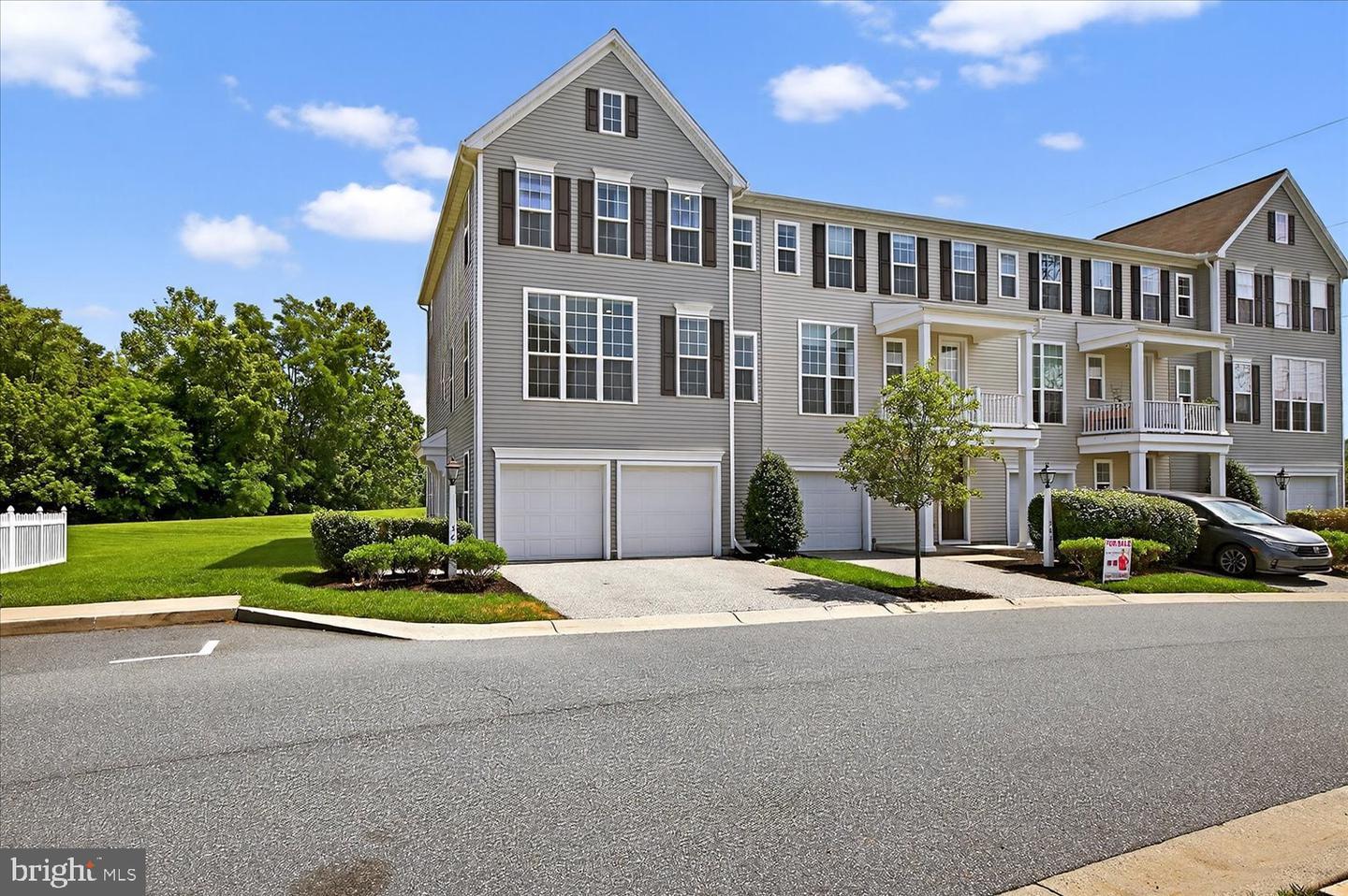 Property Photo: 560 Fawn Lane PA 17036