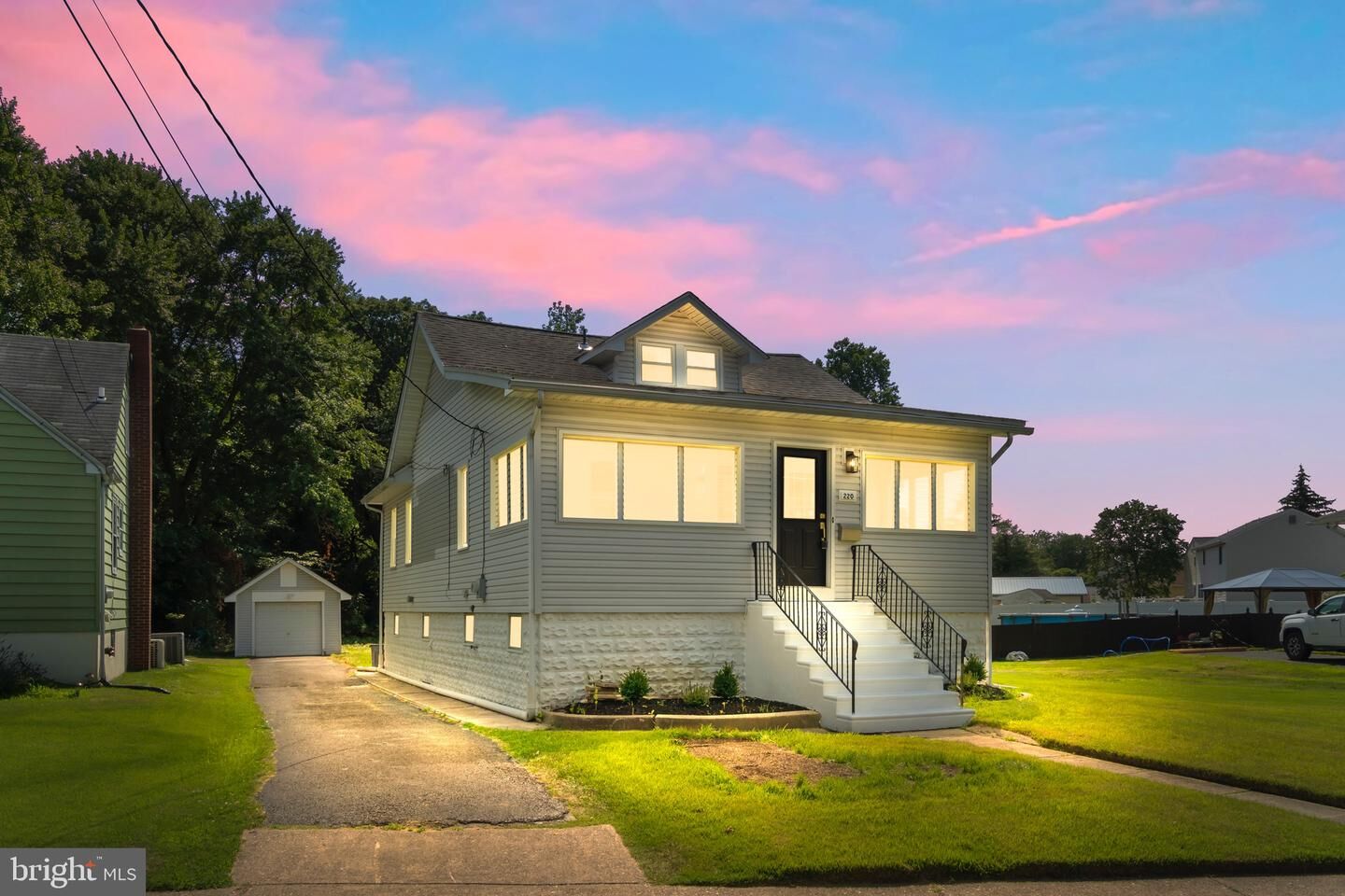 Property Photo:  220 S Forklanding Road  NJ 08052 