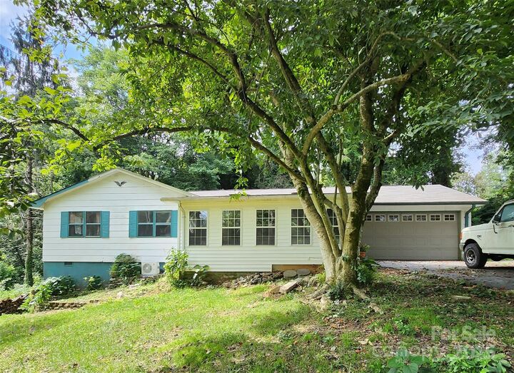 18 Peaceful Valley Lane  Flat Rock NC 28731 photo