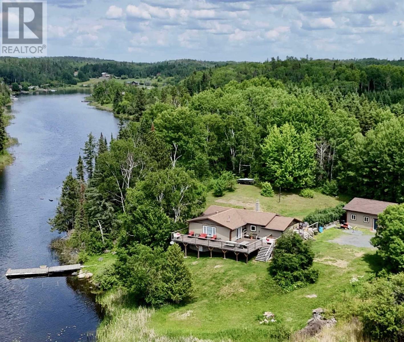 618 Essex Road  Kenora ON P9N 4N8 photo