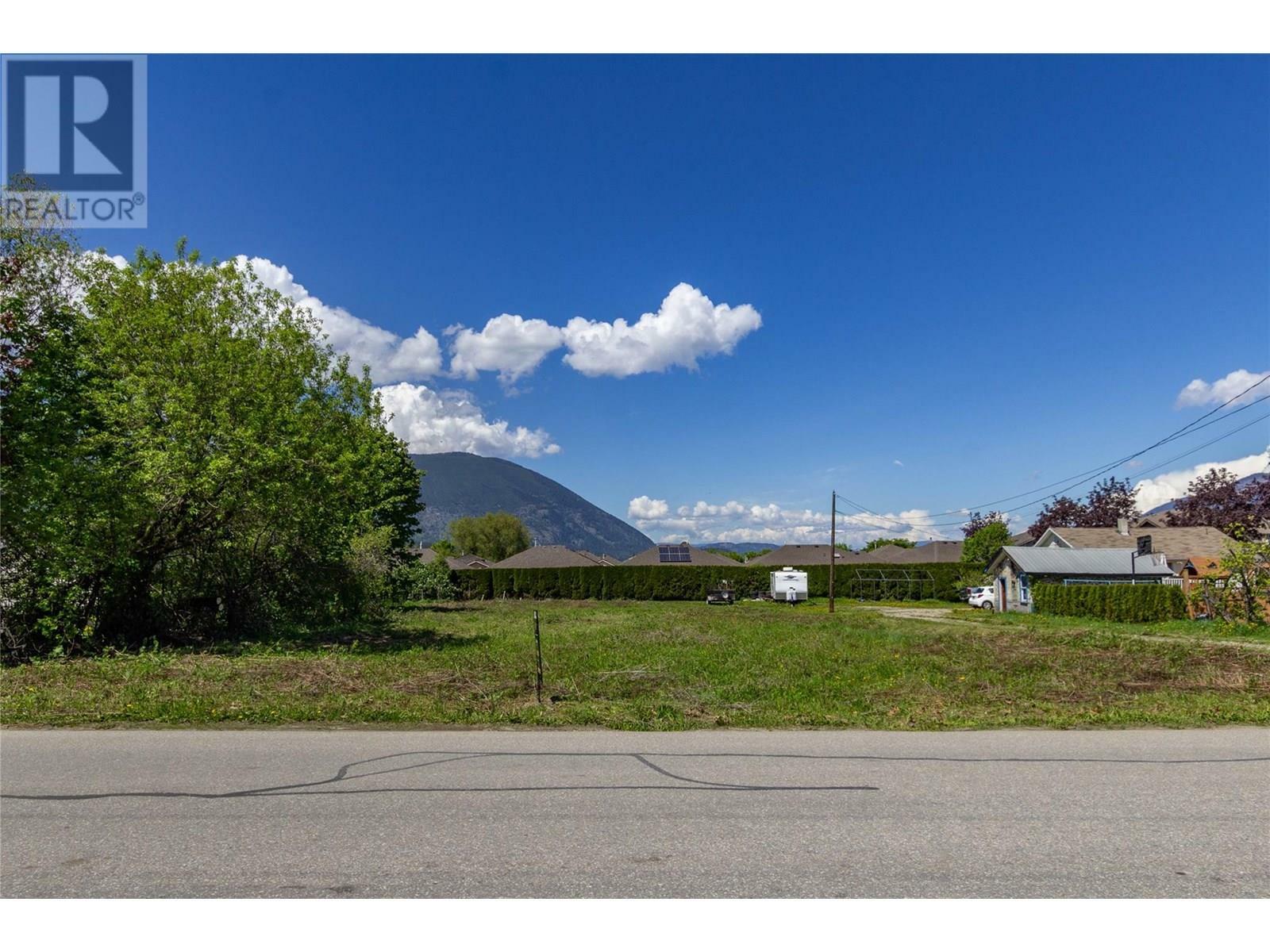 Property Photo:  241 Beatty Avenue Northwest  BC V1E 1W3 