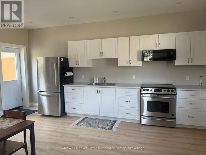 Property Photo: 493/495 11th Avenue ON N4N 2S2