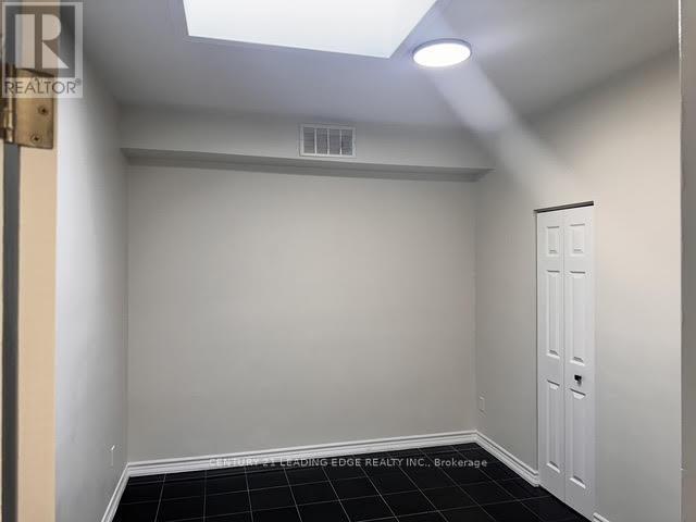 Property Photo: 783 Barton Street East 2 ON L8L 3A9