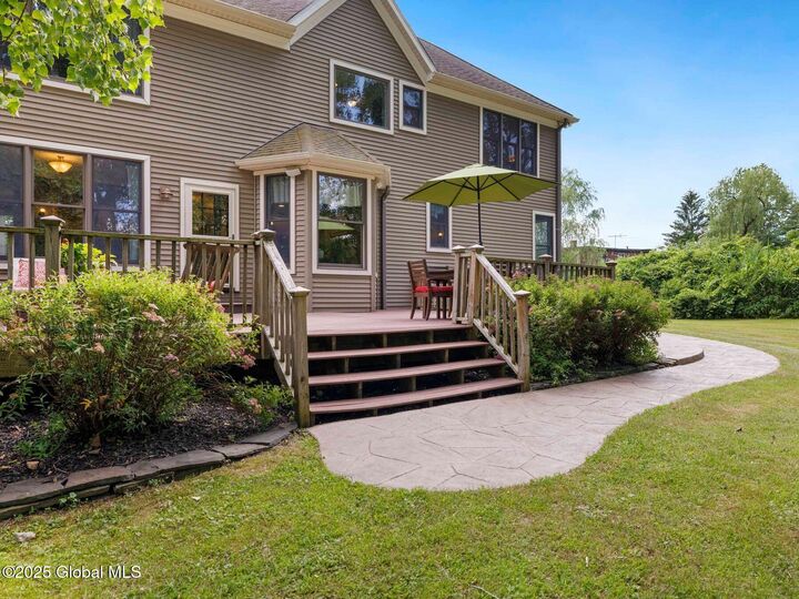 Property Photo: 2159 Farm To Market Road NY 12051