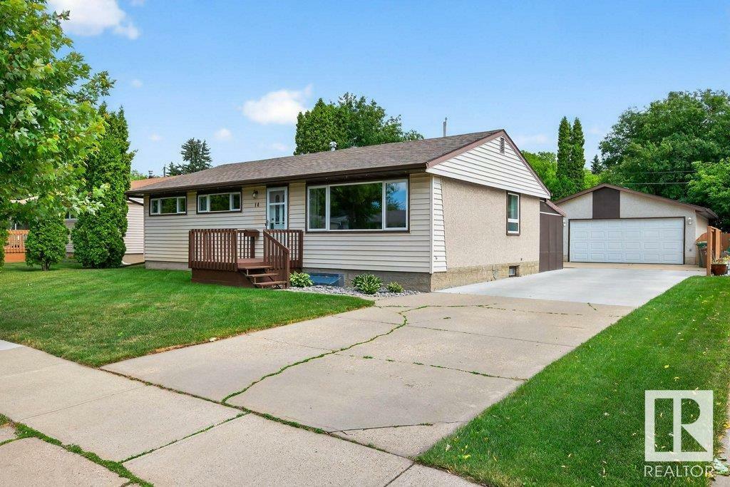 Property Photo: 14 Sunnyside Crescent AB T8N 0J5