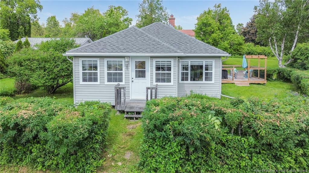 Property Photo: 767 Maclaren Avenue NB E3A 3L4