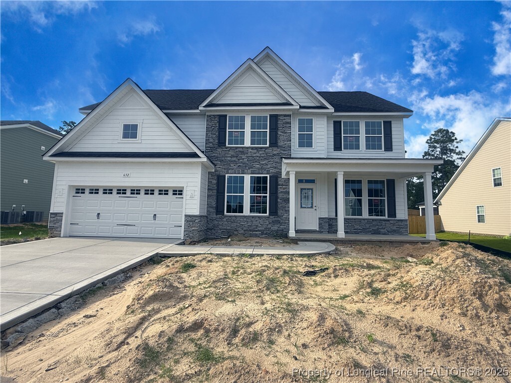 Property Photo: 632 Cresswell Moor Way NC 28311