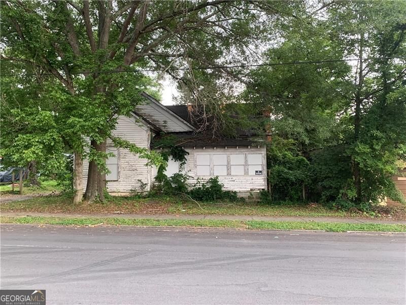 Property Photo: 509 College Street GA 30153