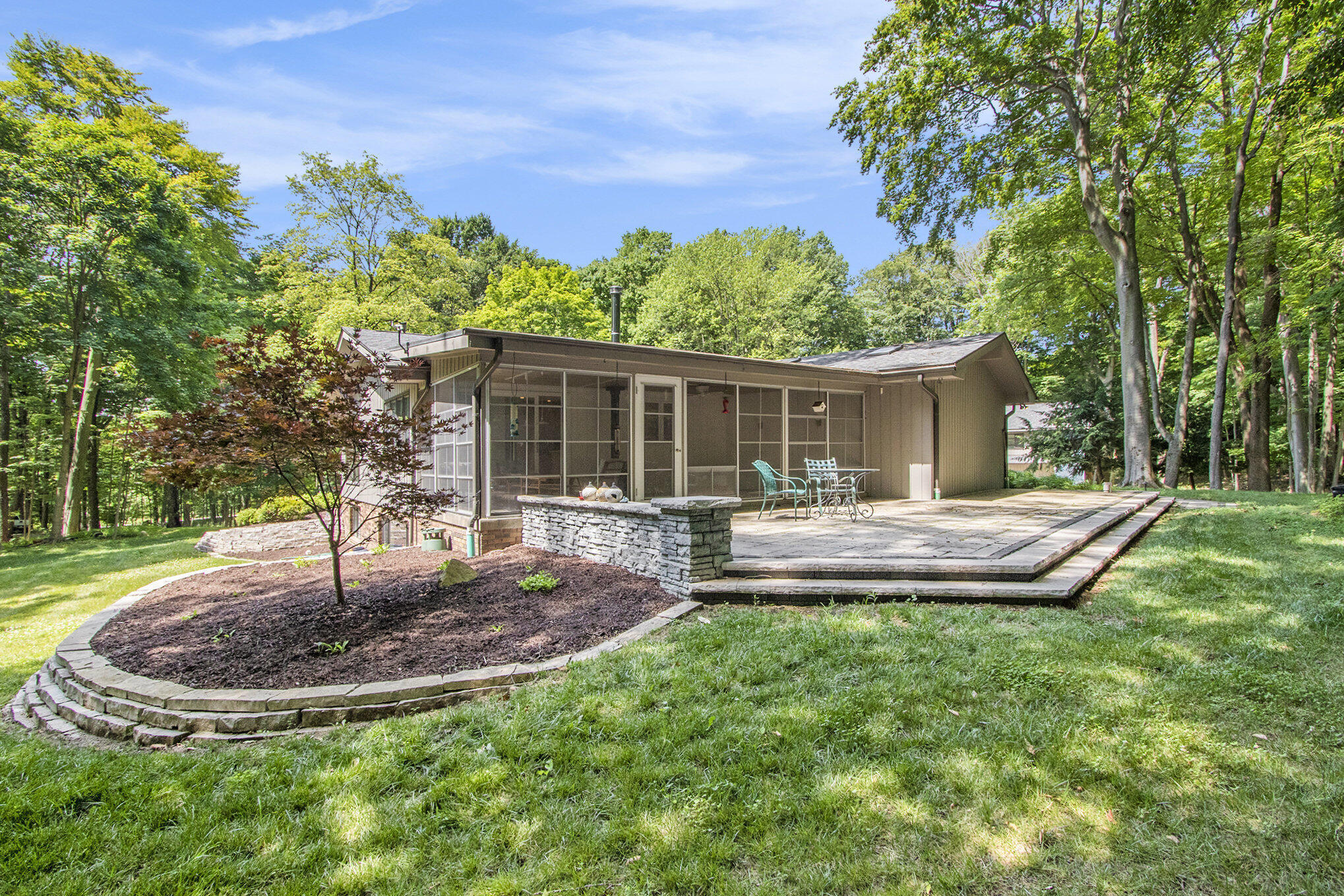 Property Photo: 7101 W 125 IN 46350