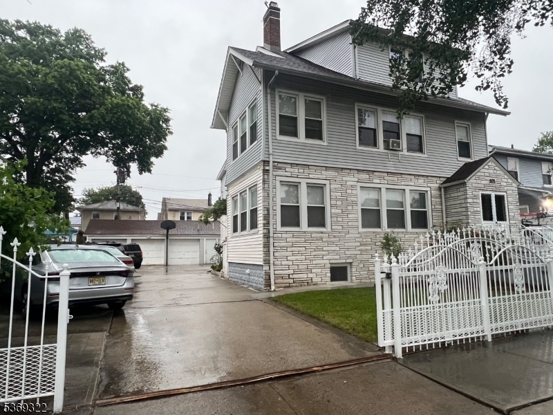 Property Photo: 101 Ellington St NJ 07017