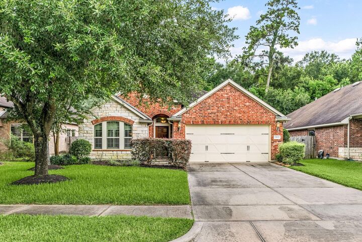 Property Photo:  12818 Bridle Springs Lane  TX 77044 