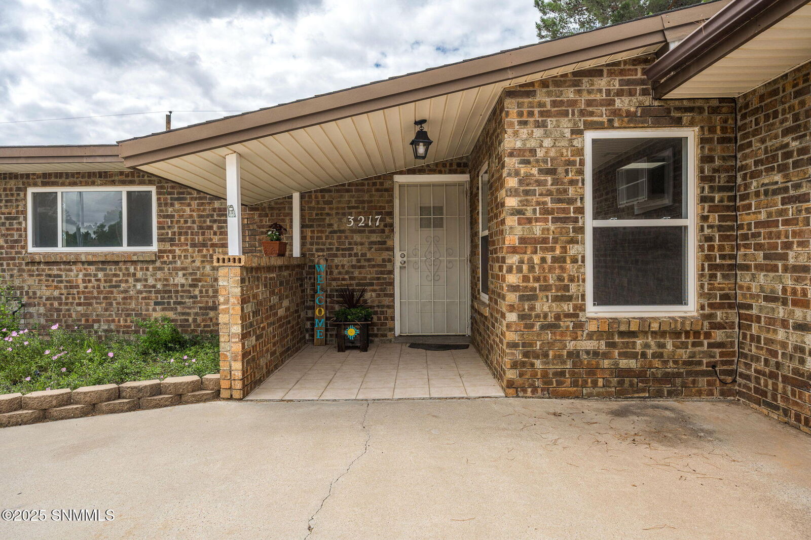 Property Photo:  3217 Fairway Drive  NM 88011 