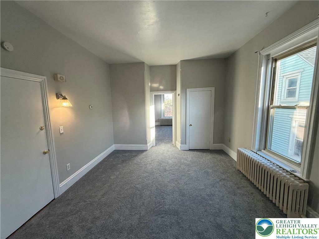 Property Photo: 527 1st Avenue 2S PA 18018