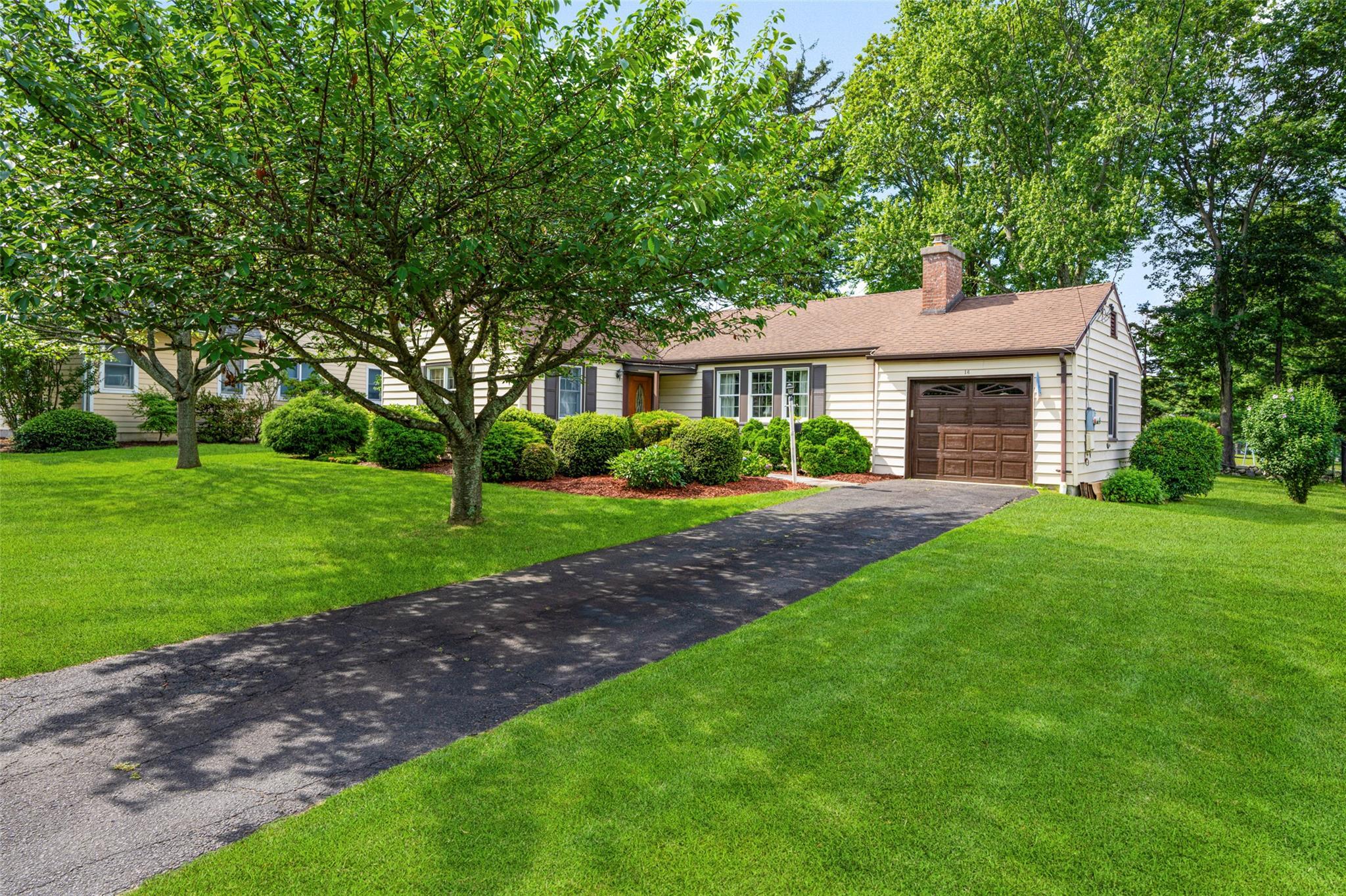Property Photo:  16 Ria Drive  NY 10605 