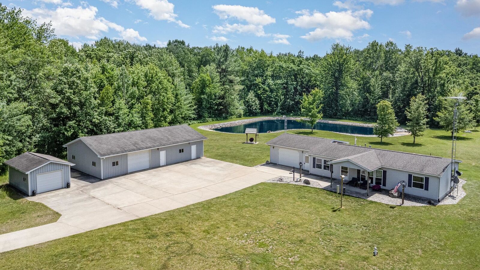 Property Photo: 1035 Van Dyke MI 48612