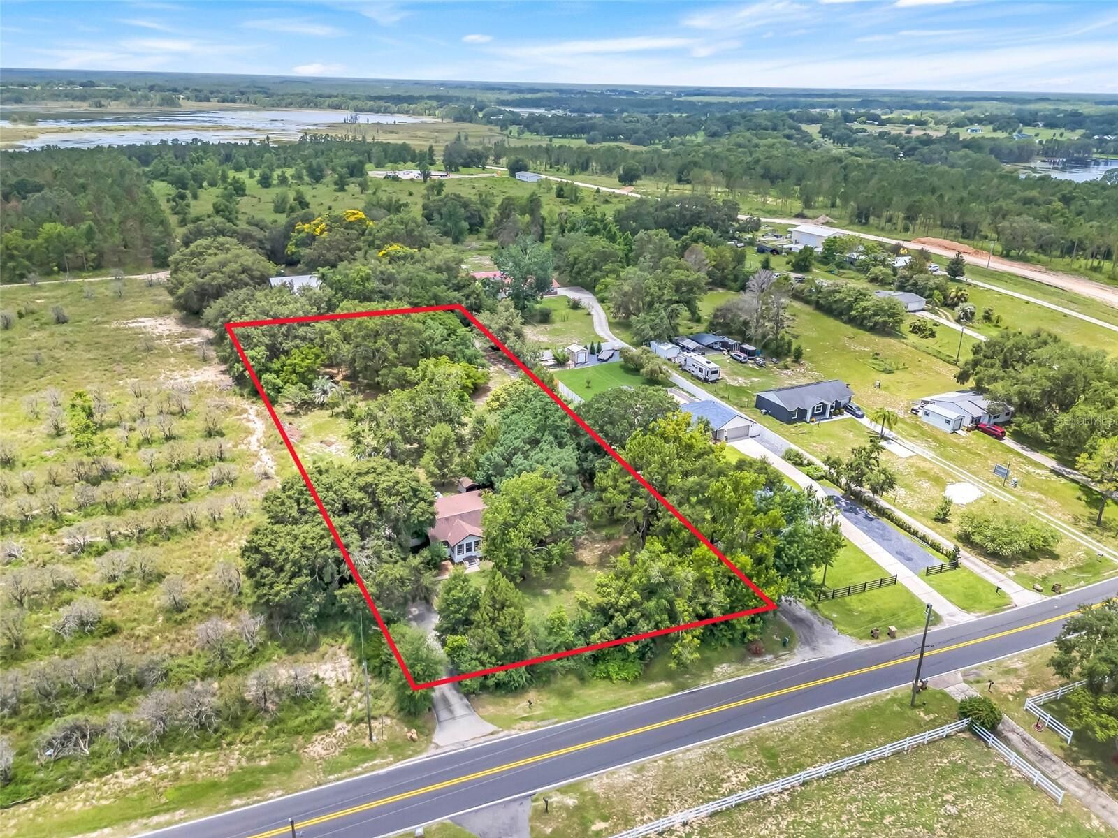 Property Photo: 9404 Lakeshore Drive FL 34711