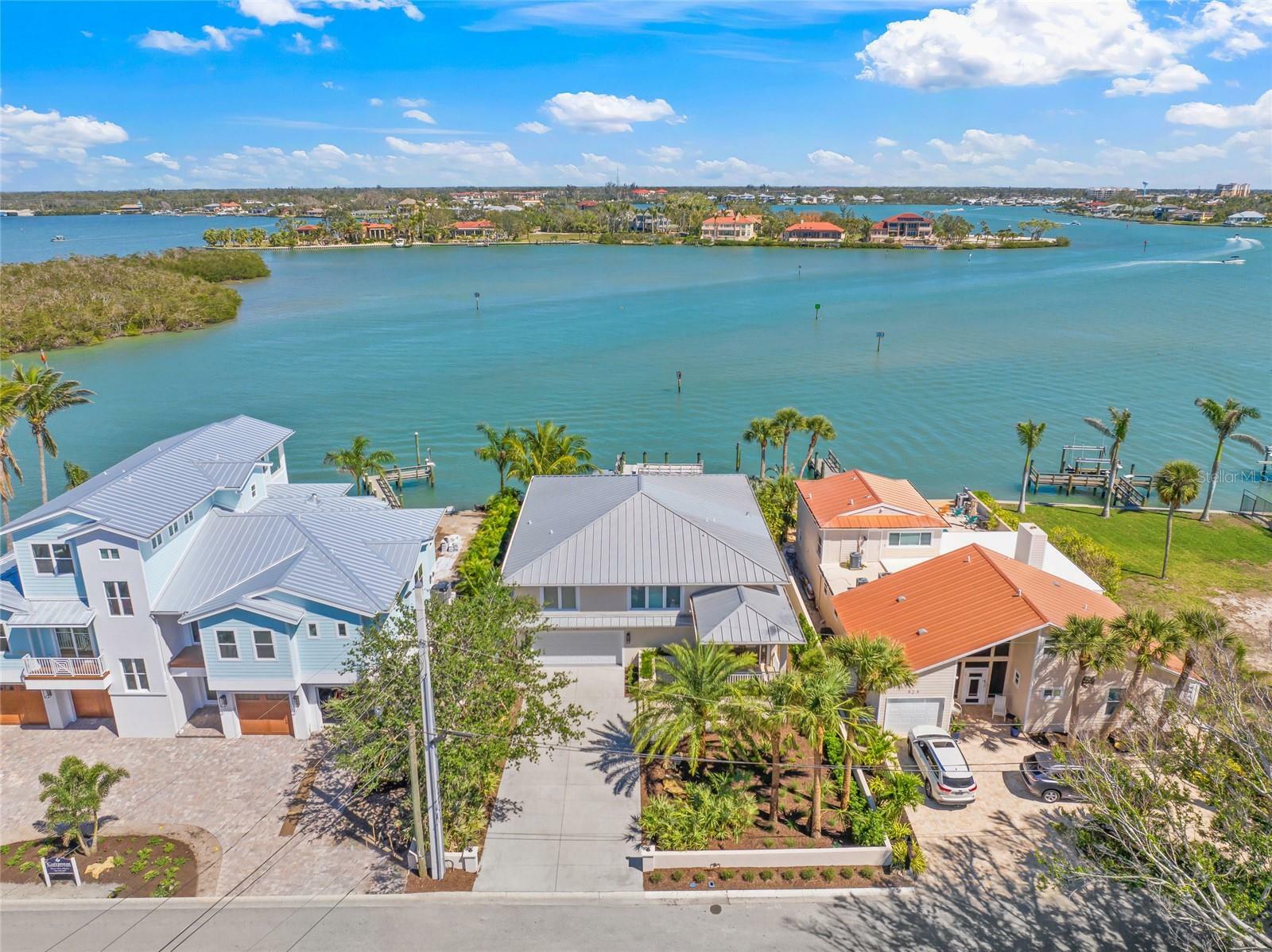 Property Photo: 931 Inlet Circle FL 34285