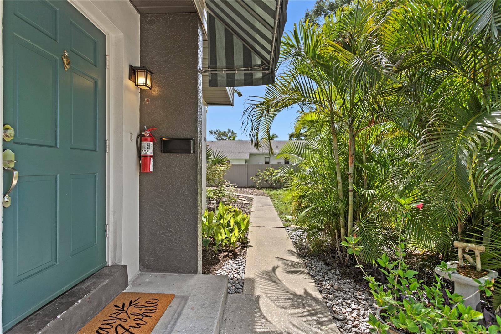 Property Photo: 441 75th Avenue N FL 33702