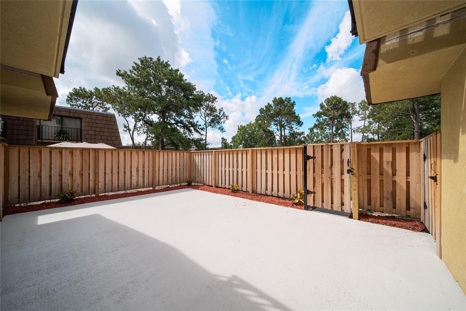 Property Photo: 5365 Elm Court 331 FL 32811