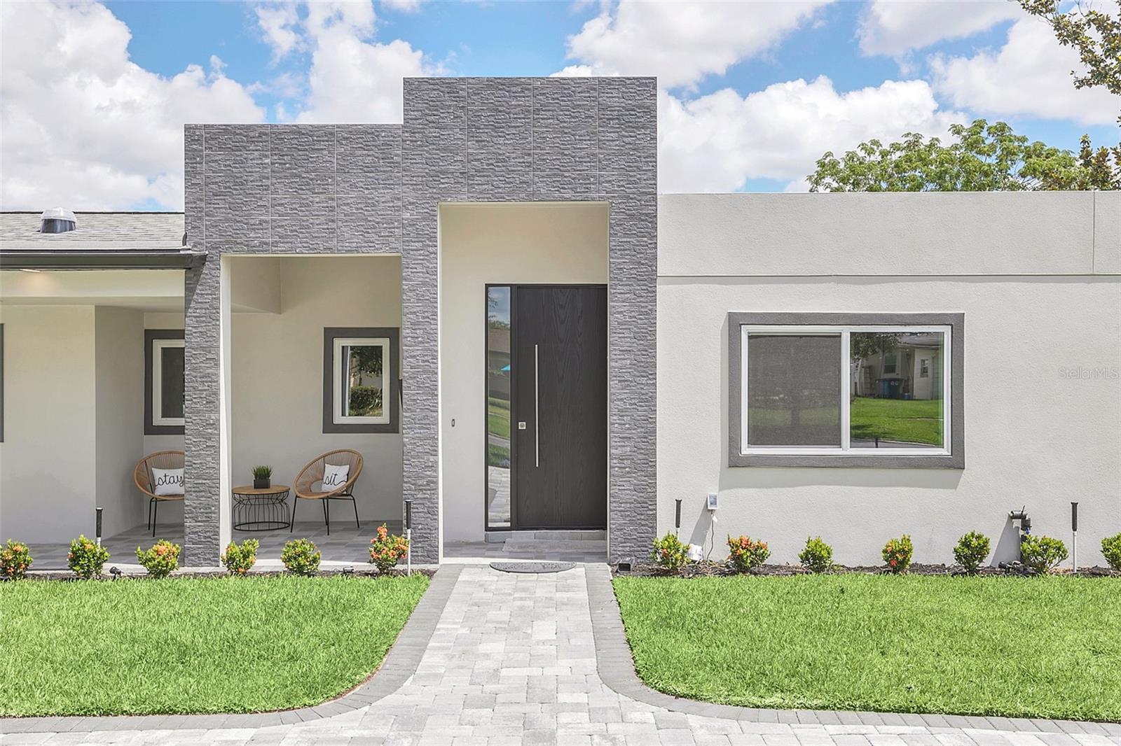 Property Photo:  2015 Summerfield Road  FL 32792 