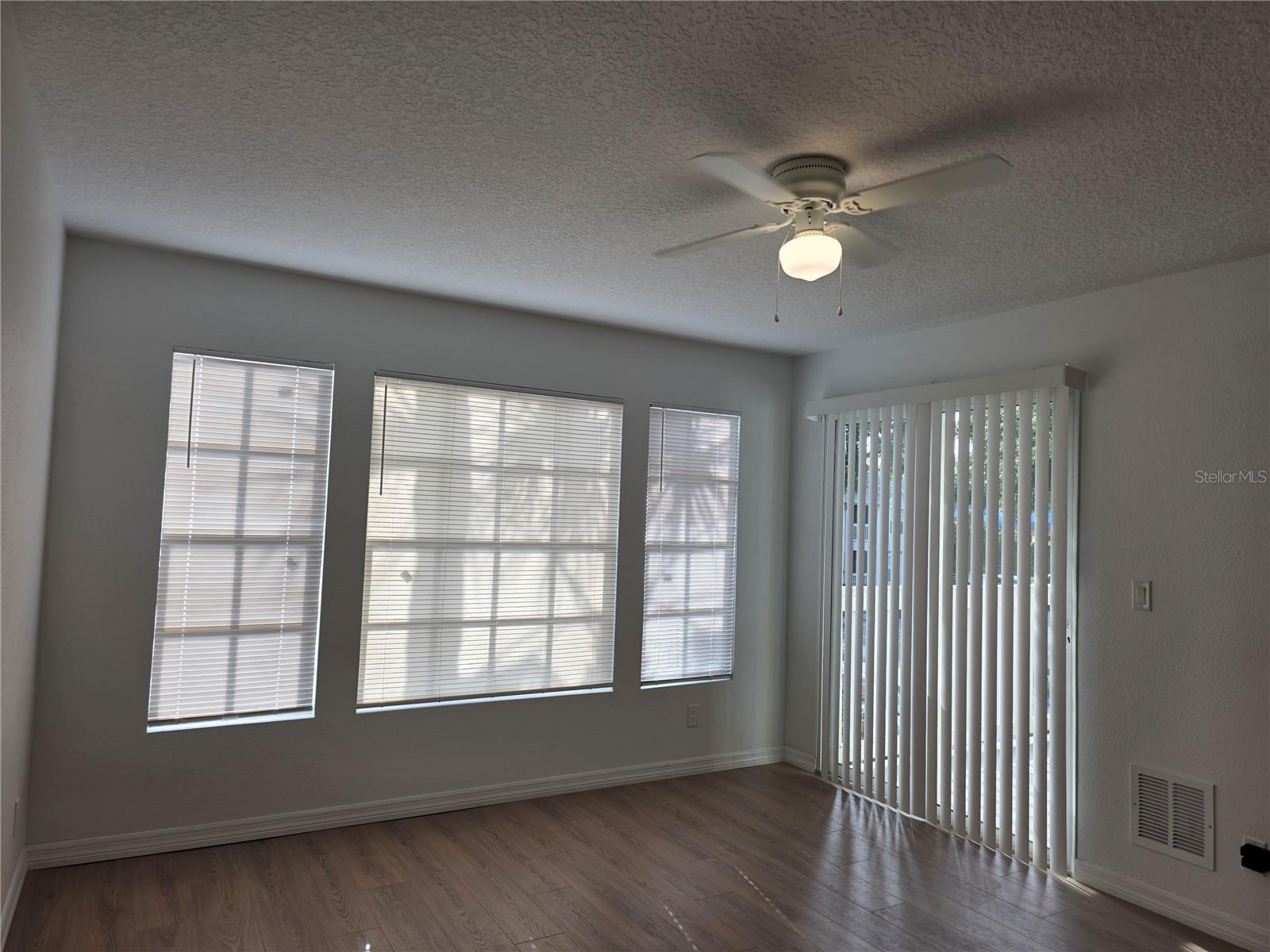 Property Photo: 1091 S Hiawassee Road 223 FL 32835