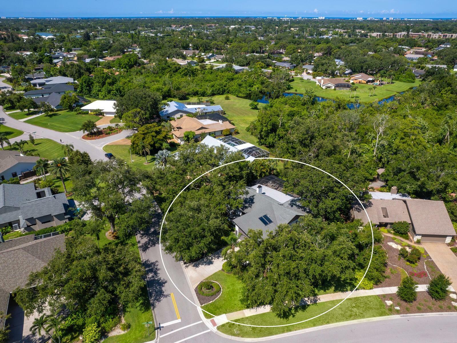 Property Photo: 3900 Country View Drive FL 34233