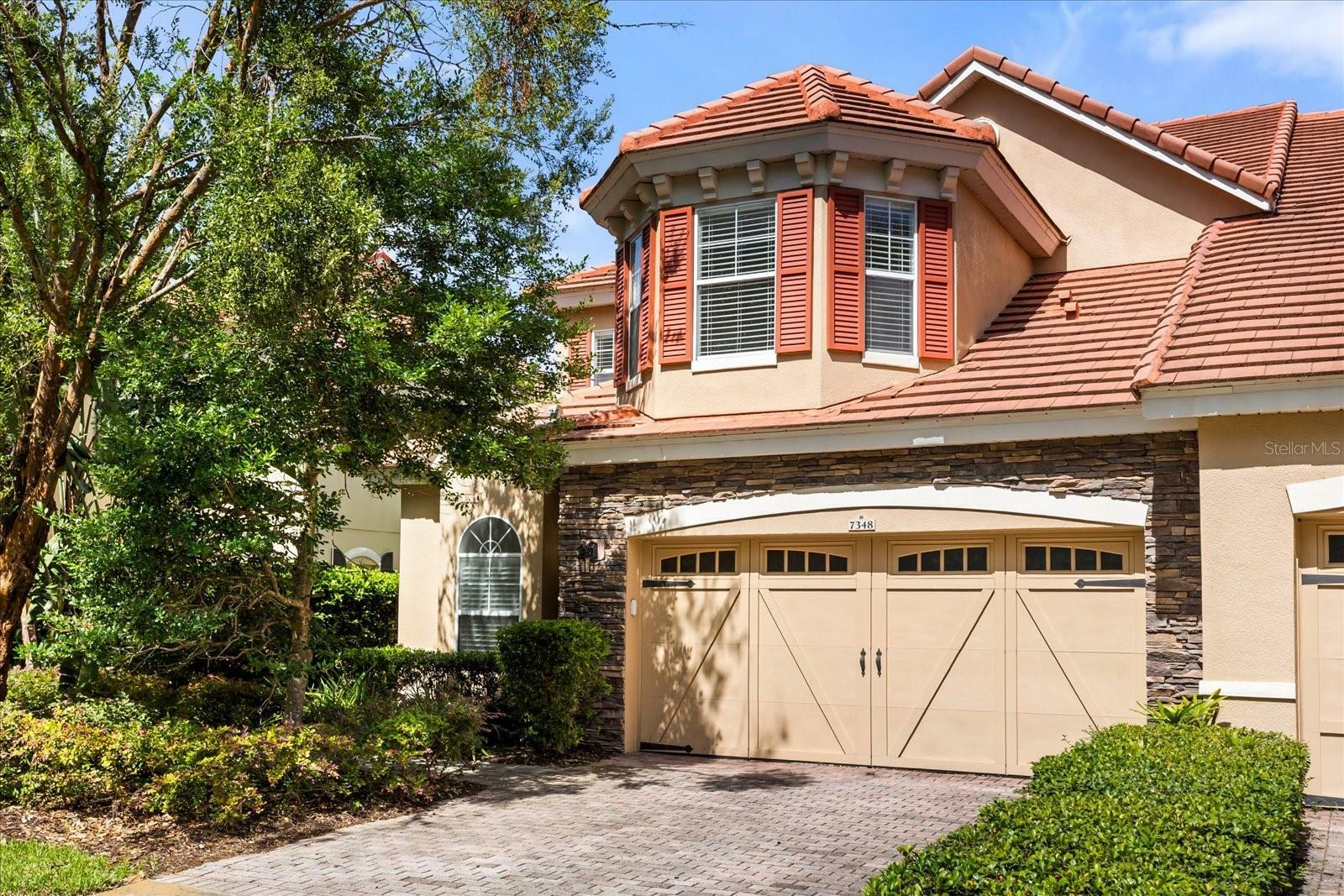 Property Photo: 7348 Regina Way FL 32819