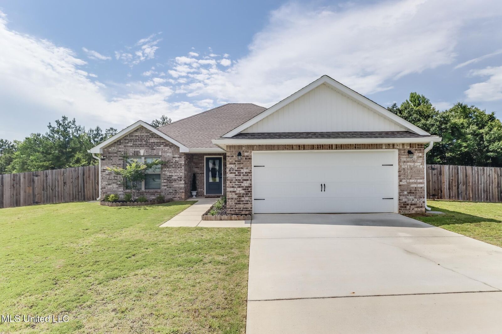 Property Photo:  60 Summit View Drive  MS 39573 