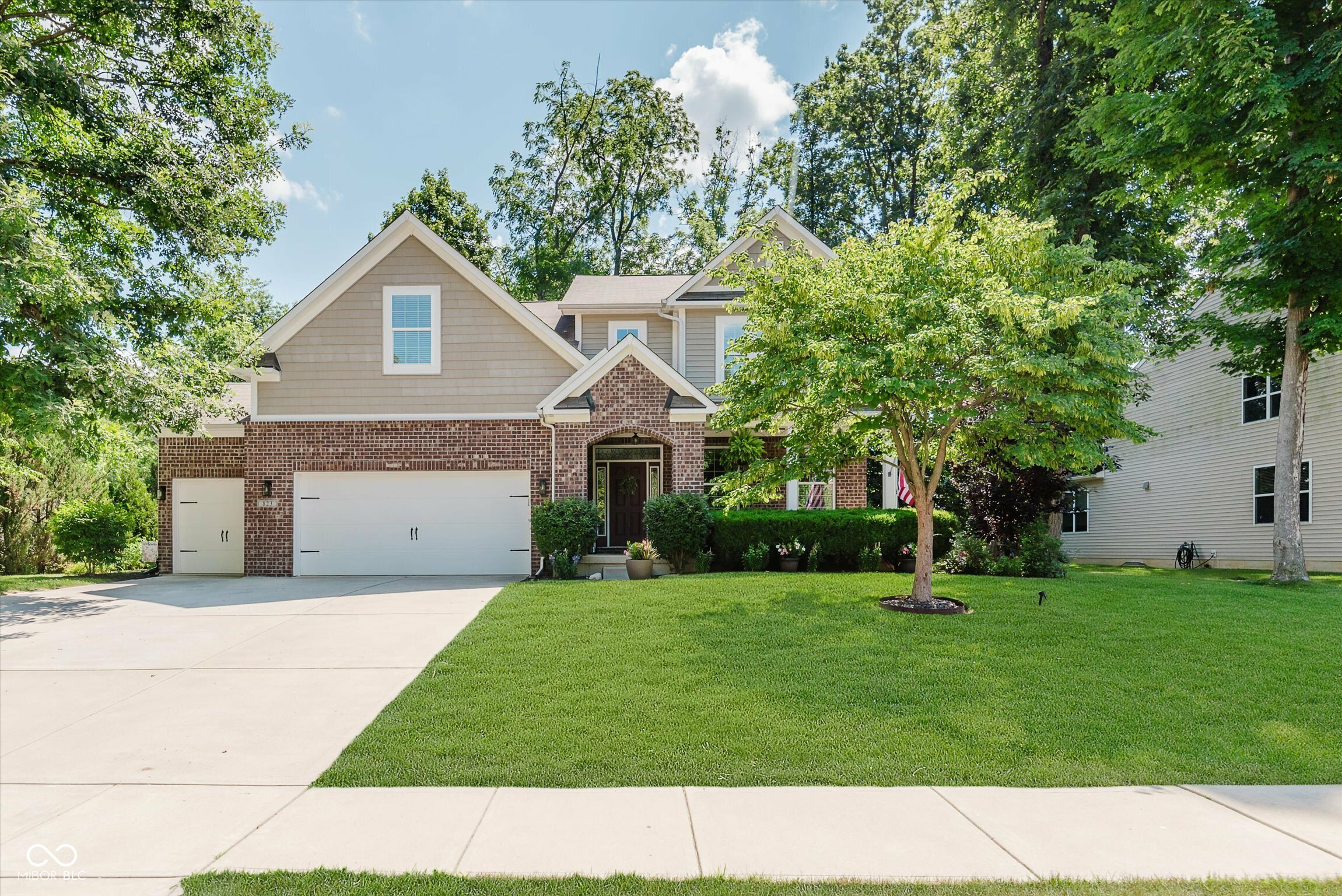 823 Colin Drive  Avon IN 46123 photo