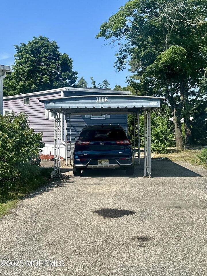 Property Photo: 1006 Nocturn Way NJ 08755