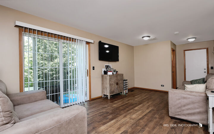 Property Photo:  39092 Welsh Lane  IL 60083 