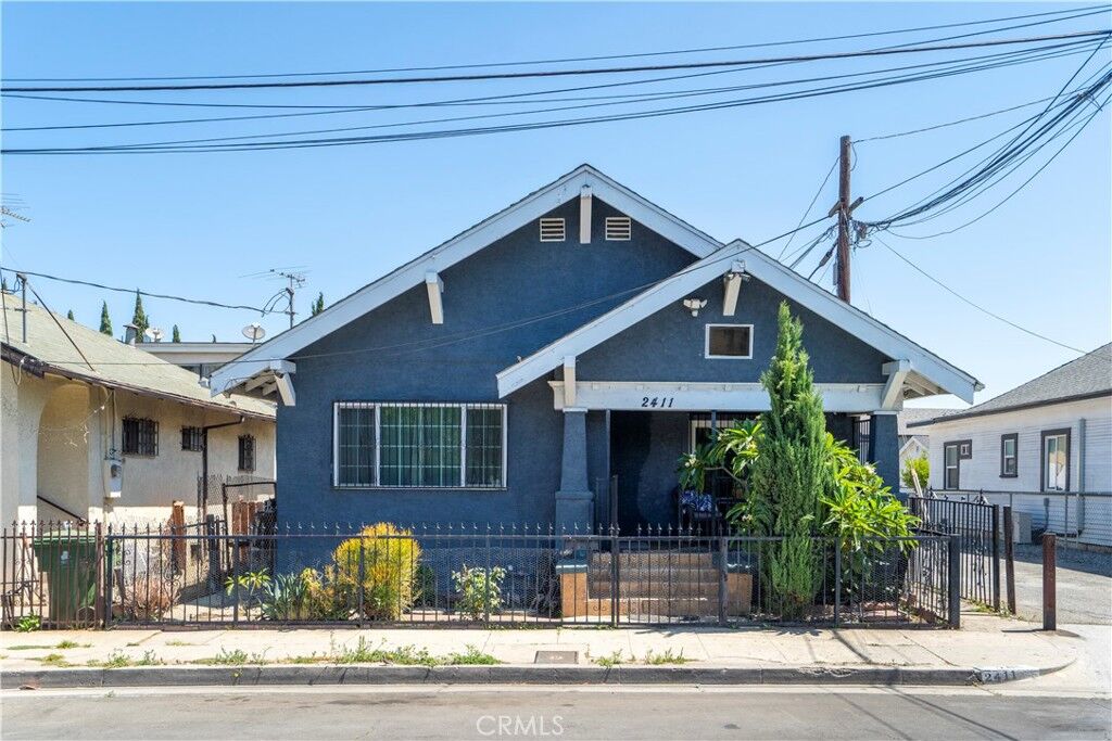 Property Photo:  2411 E 2nd Street  CA 90033 