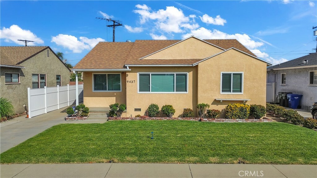 Property Photo:  9437 Klinedale Ave  CA 90240 